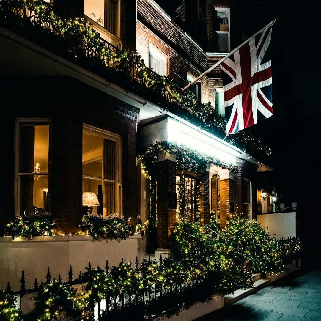 Mayfair Luxury Guide